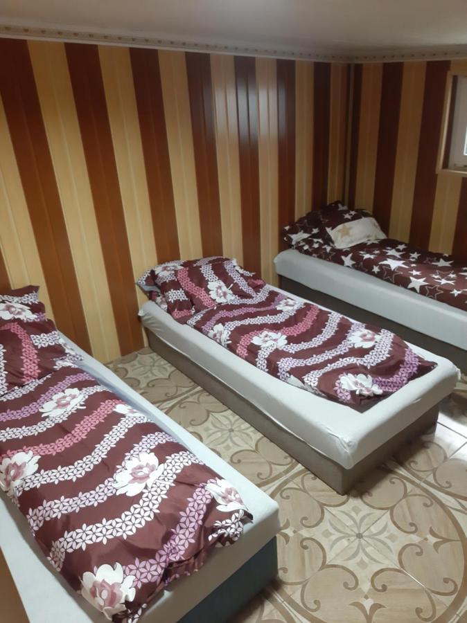 Viktoria Vendeghaz Apartment Miskolc Bilik gambar