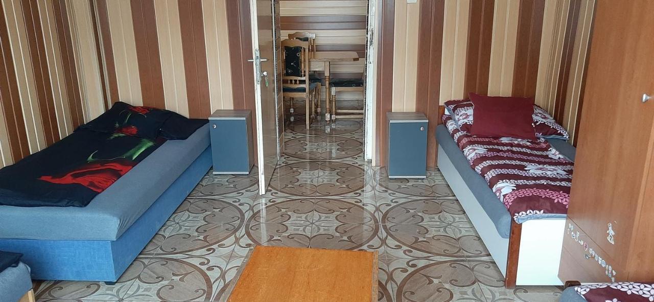 Viktoria Vendeghaz Apartment Miskolc Luaran gambar